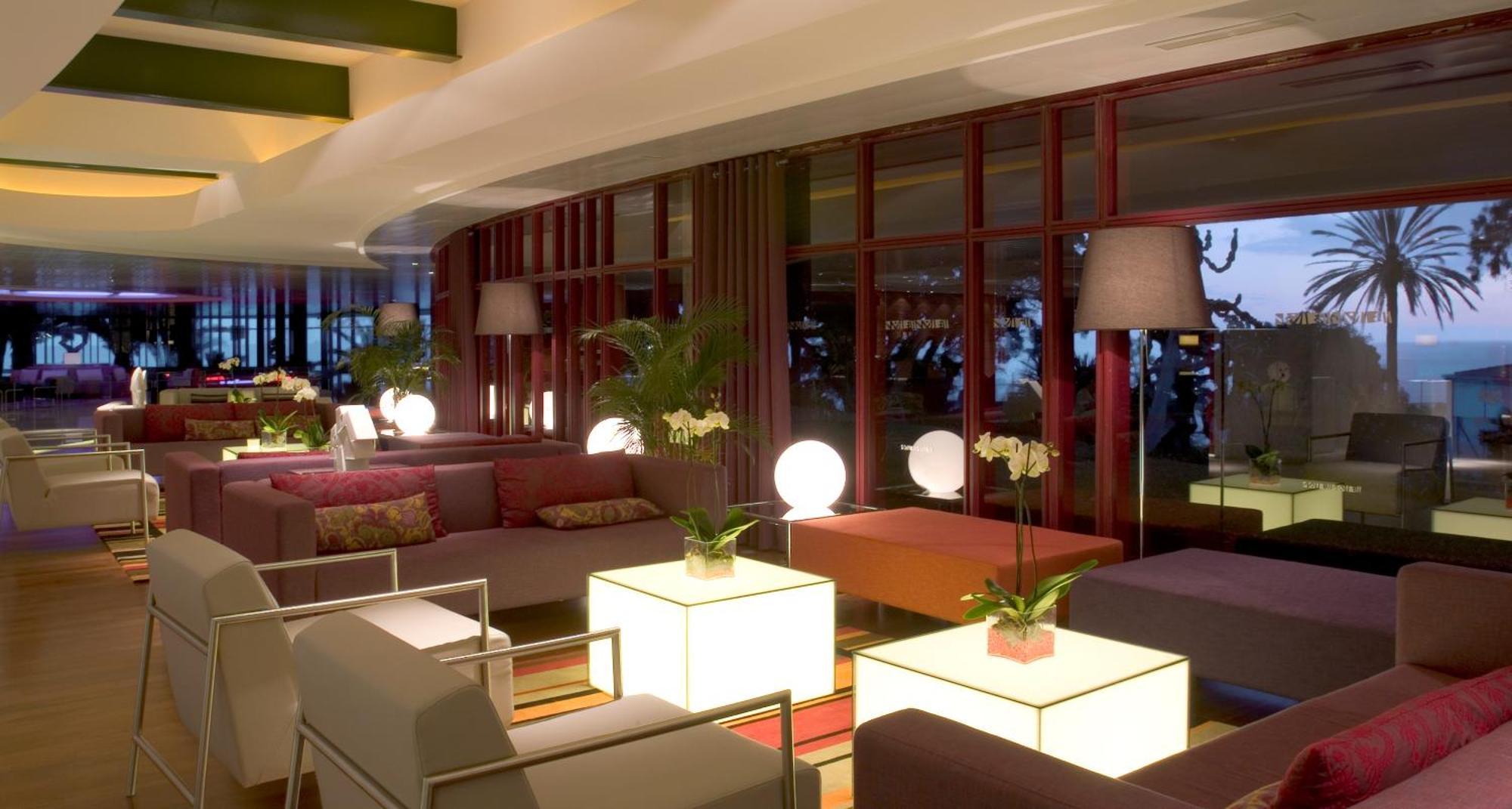 Pestana Casino Park Hotel & Casino Funchal  Interior photo The lobby of the hotel